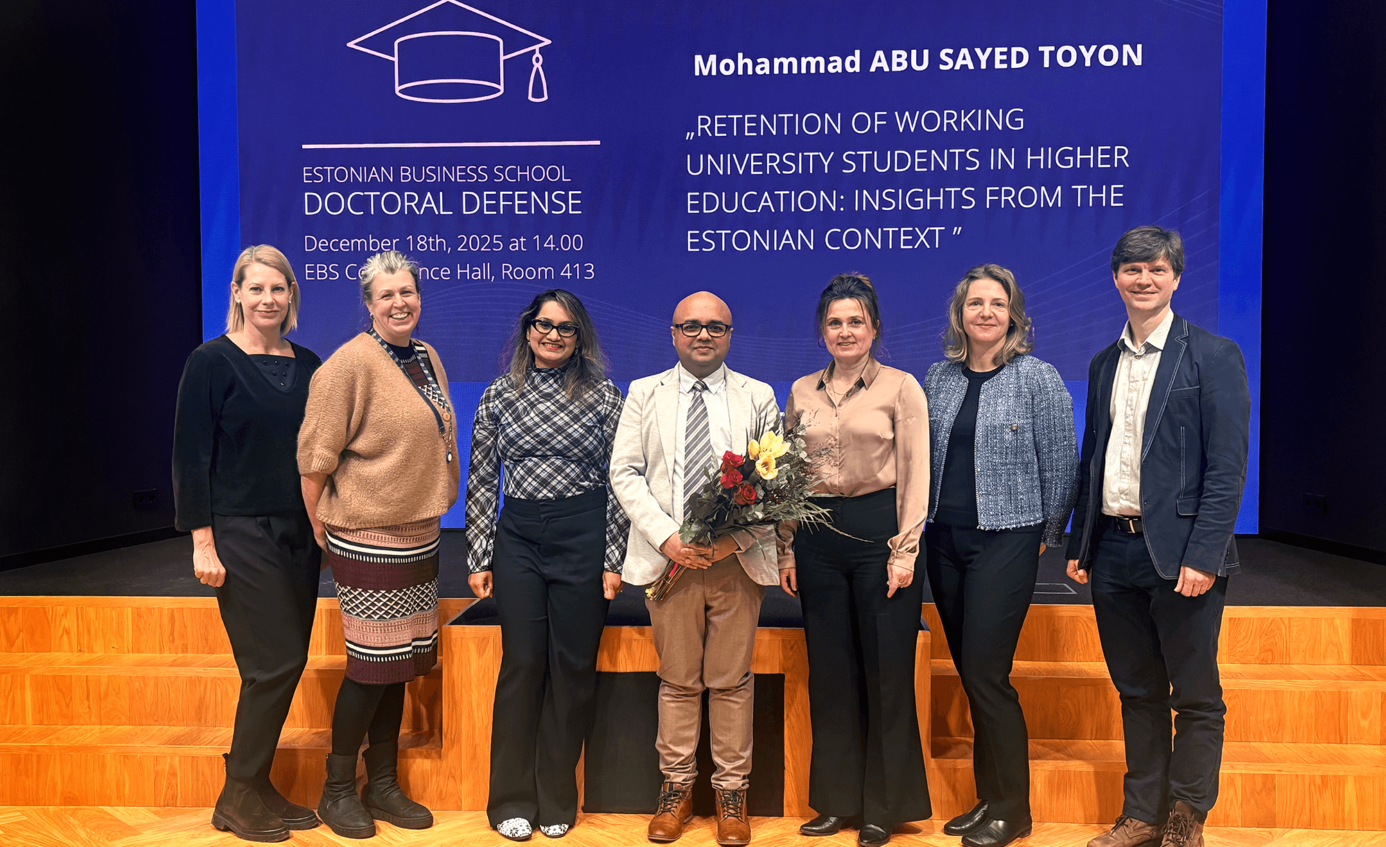 Mohammad Toyon with the defence committee