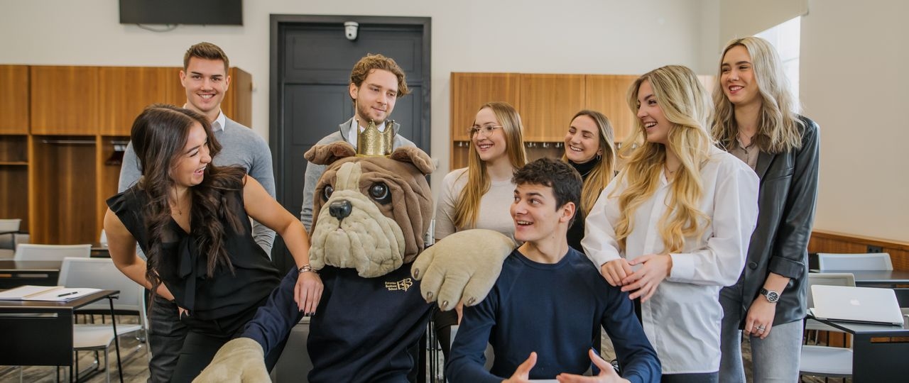 EBS students bulldog masco